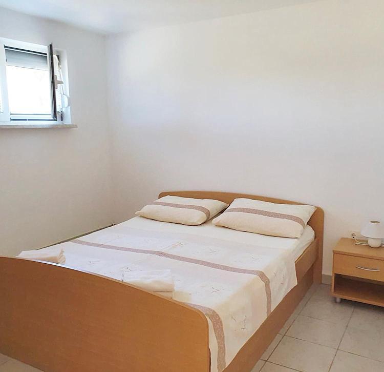 Guesthouse Pejo Porec Esterno foto